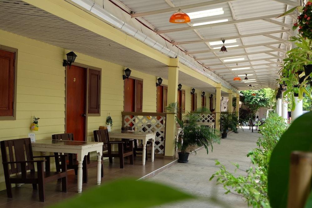 Steve Boutique Hostel Bangkok Extérieur photo
