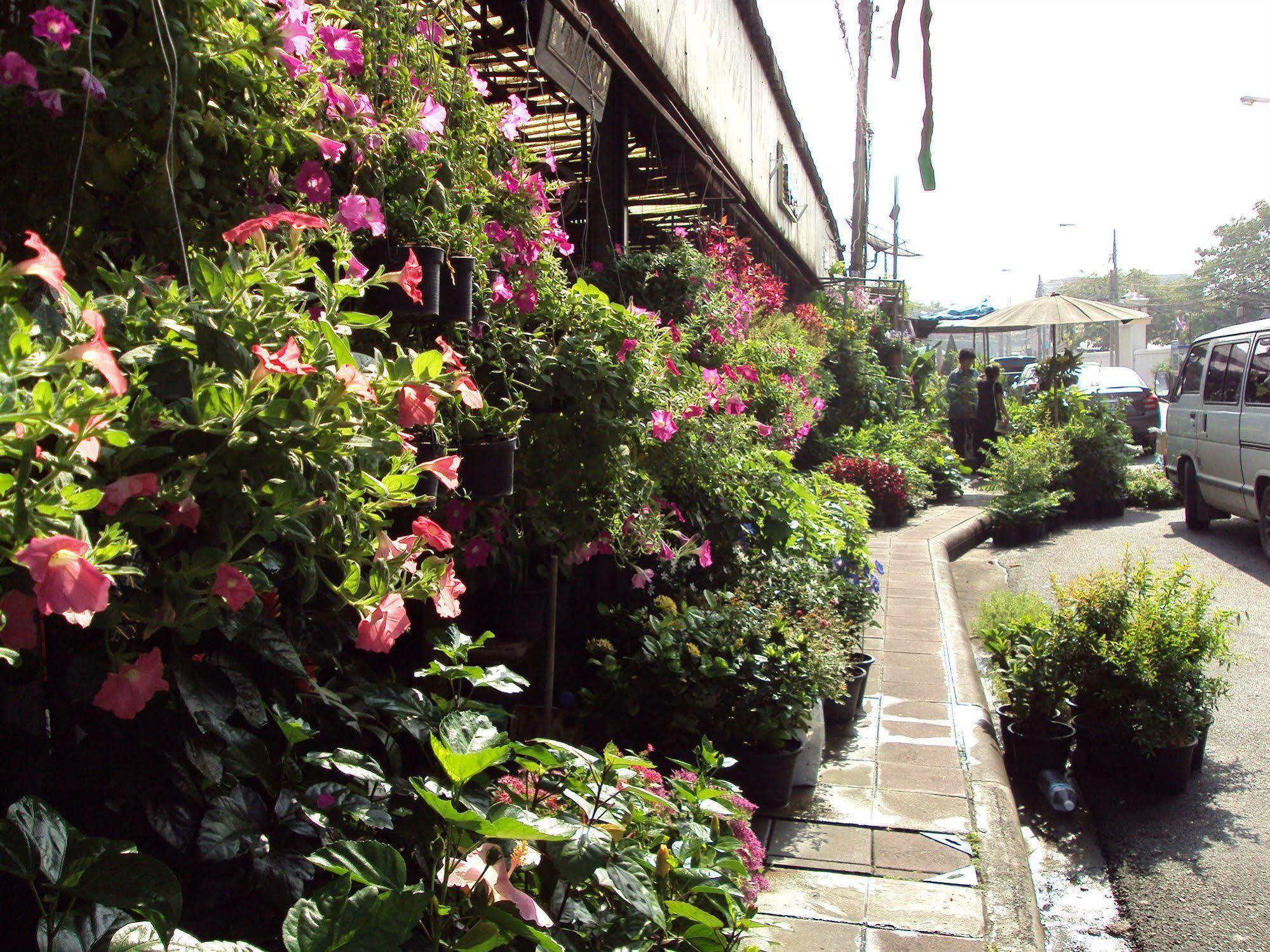 Steve Boutique Hostel Bangkok Extérieur photo